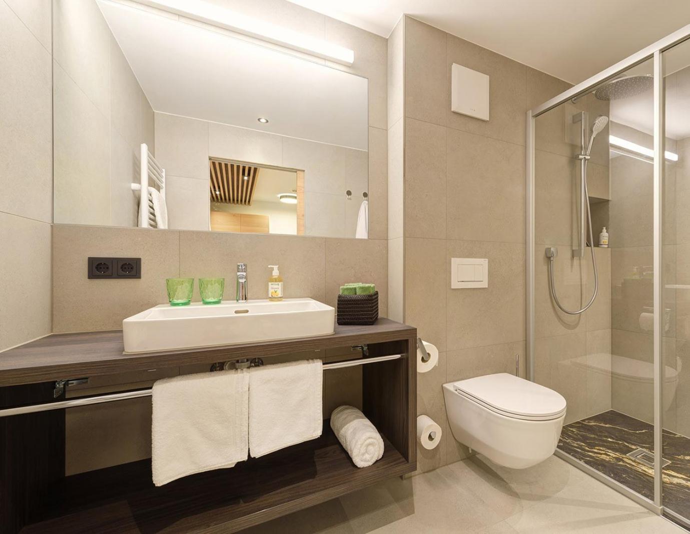 Haus St Anton - Incl Gratis Premium Sommerkarte St. Anton am Arlberg Exterior foto